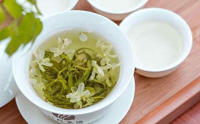 茶叶水适合浇什么花 茶叶水浇花千万别乱来，知道茶叶水可以浇哪些花种吗