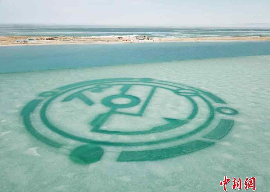 青海湖冰面巨型神秘图案真相