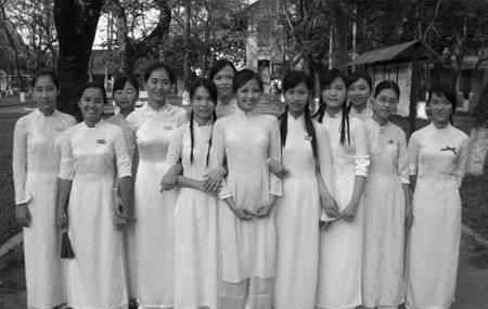 越南女人为何想嫁给中国人 揭秘越南新娘为何喜欢嫁给大陆男人