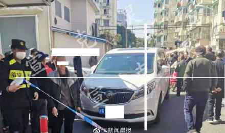 上海一6岁女童玩滑板车被压身亡 究竟发生了什么