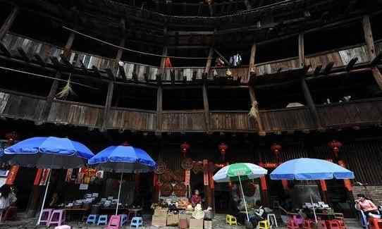 中国最安全村落房屋 地震大缝自动愈合