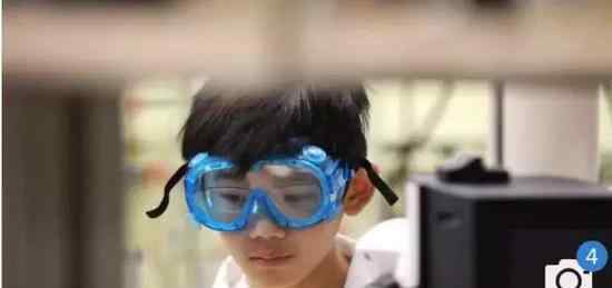 丹尼尔·刘Daniel Liu11:岁天才少年轰动全美 碾压一票美大学生