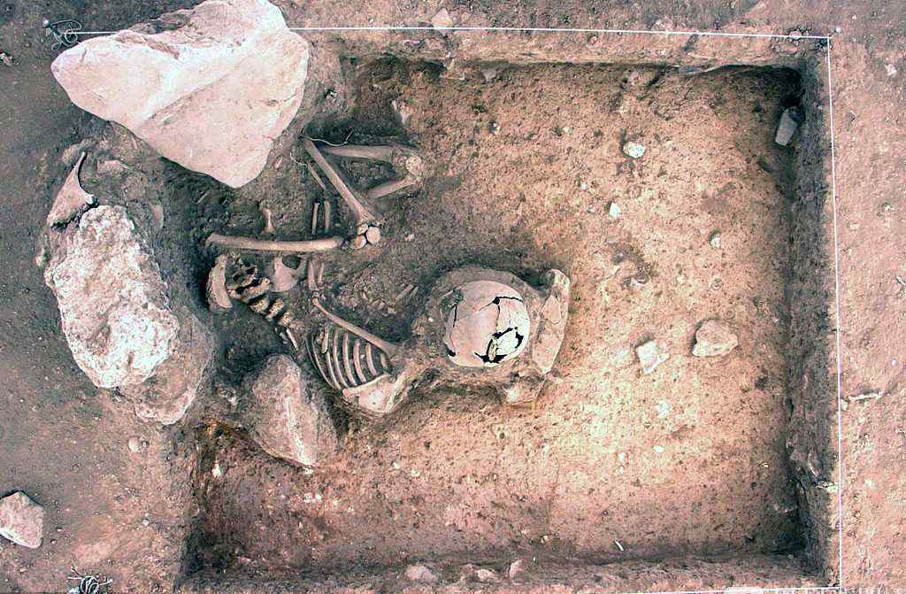 考古学家发现3000年前人类遗骸