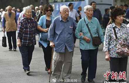 人社部正研究延迟退休改革方案 到底发生了什么