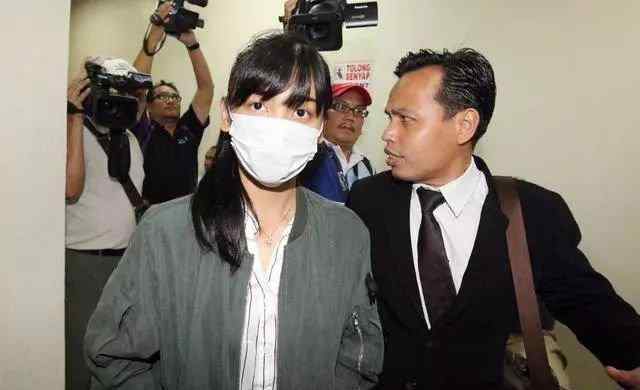 沈可婷：女子撞死8名少年却被无罪释放
