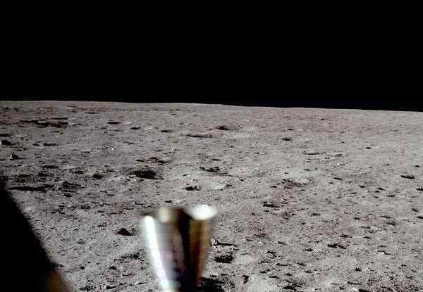 阿波罗登月真是场彻头彻尾的骗局吗?阿波罗登月有证据吗