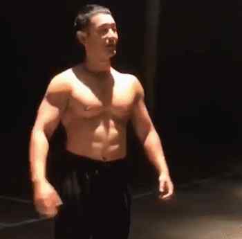 黄晓明肌肉 黄晓明这一身肌肉！明星认真练起来块头都这么大了