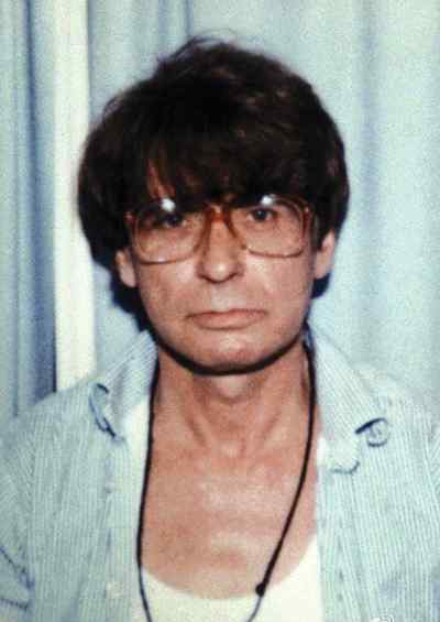 恋尸狂魔尼尔森：恋尸癖杀手丹尼斯·尼尔森Dennis Nilsen