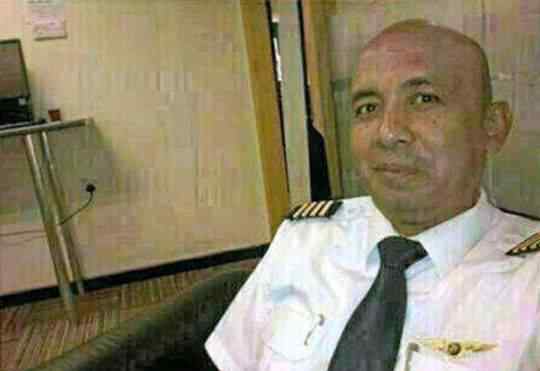 马航MH370机长Zaharie Ahmad Shah出轨空姐刘齐慧和刘齐敏照片