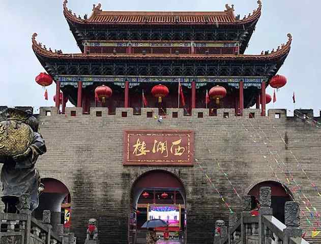 中餐文化 中国最大中餐馆西湖楼如何做到年入9000万？