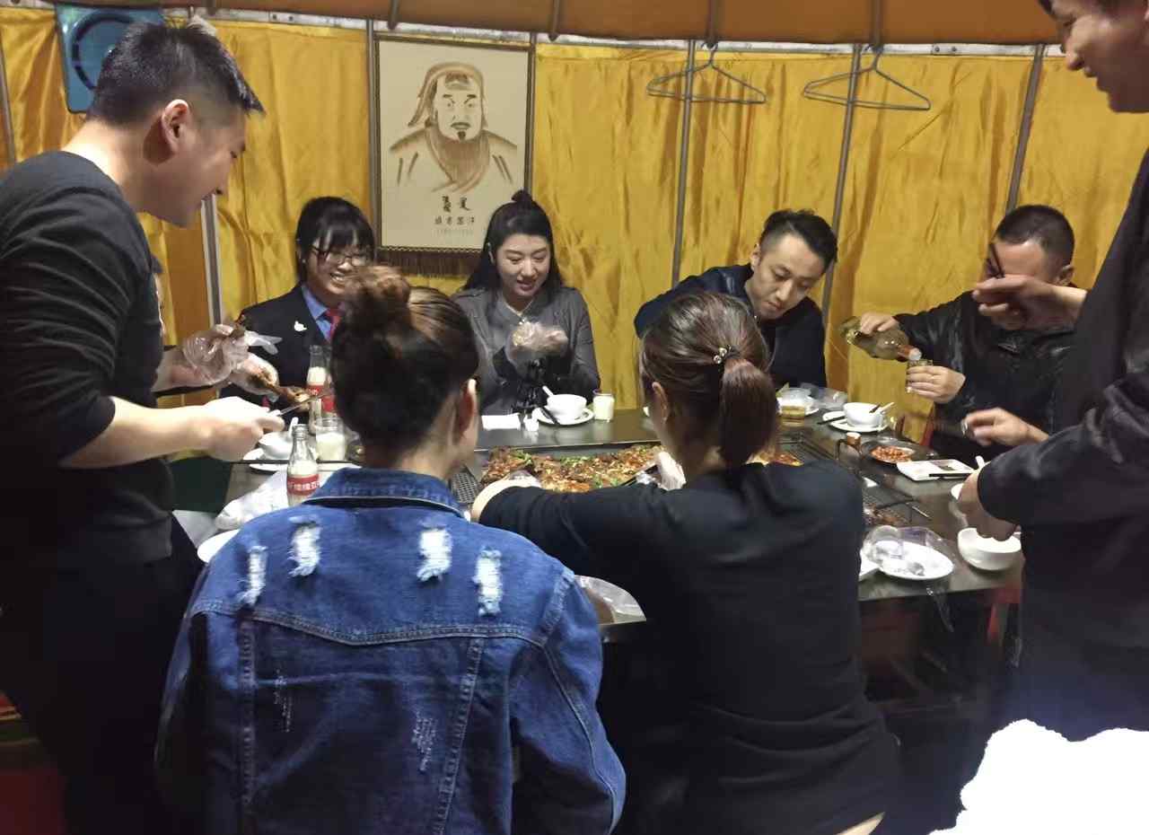 蒙古包介绍 蒙古包介绍和特点文章配图