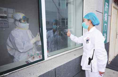 央视评通化不该一封了之 通化“道歉”后 物资配送仍未解决