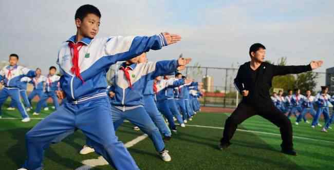 央视评阳刚之气:不只是男性化