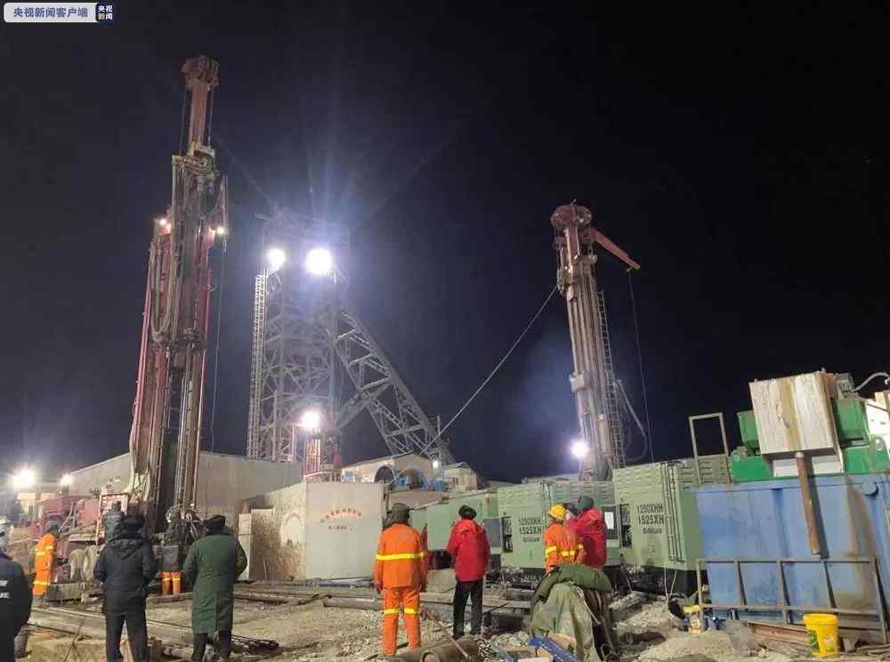 栖霞金矿事故被困工人传回纸条 山东金矿爆炸不止22人？ 栖霞金矿爆炸最新消息