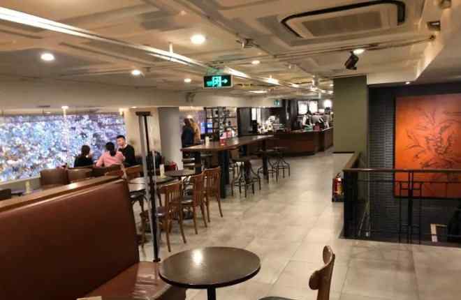 分贝测试 星巴克杭州8店声音分贝测试报告：我们看到了这些