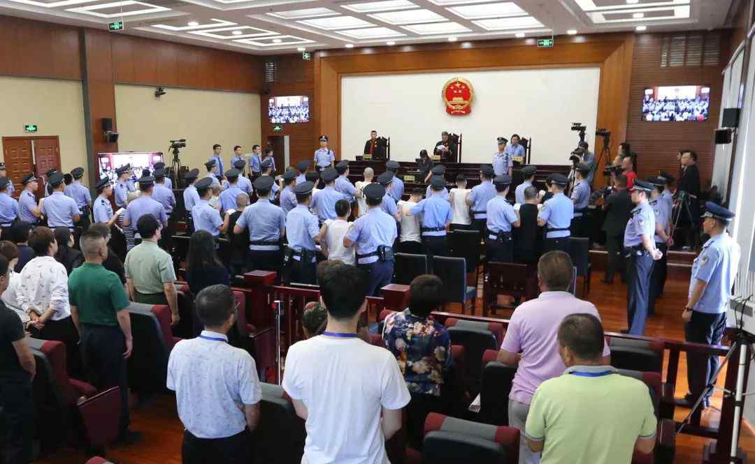 京法网事 曾因被举报没当上书记！北京延庆"黑老大"张艳超被判13年