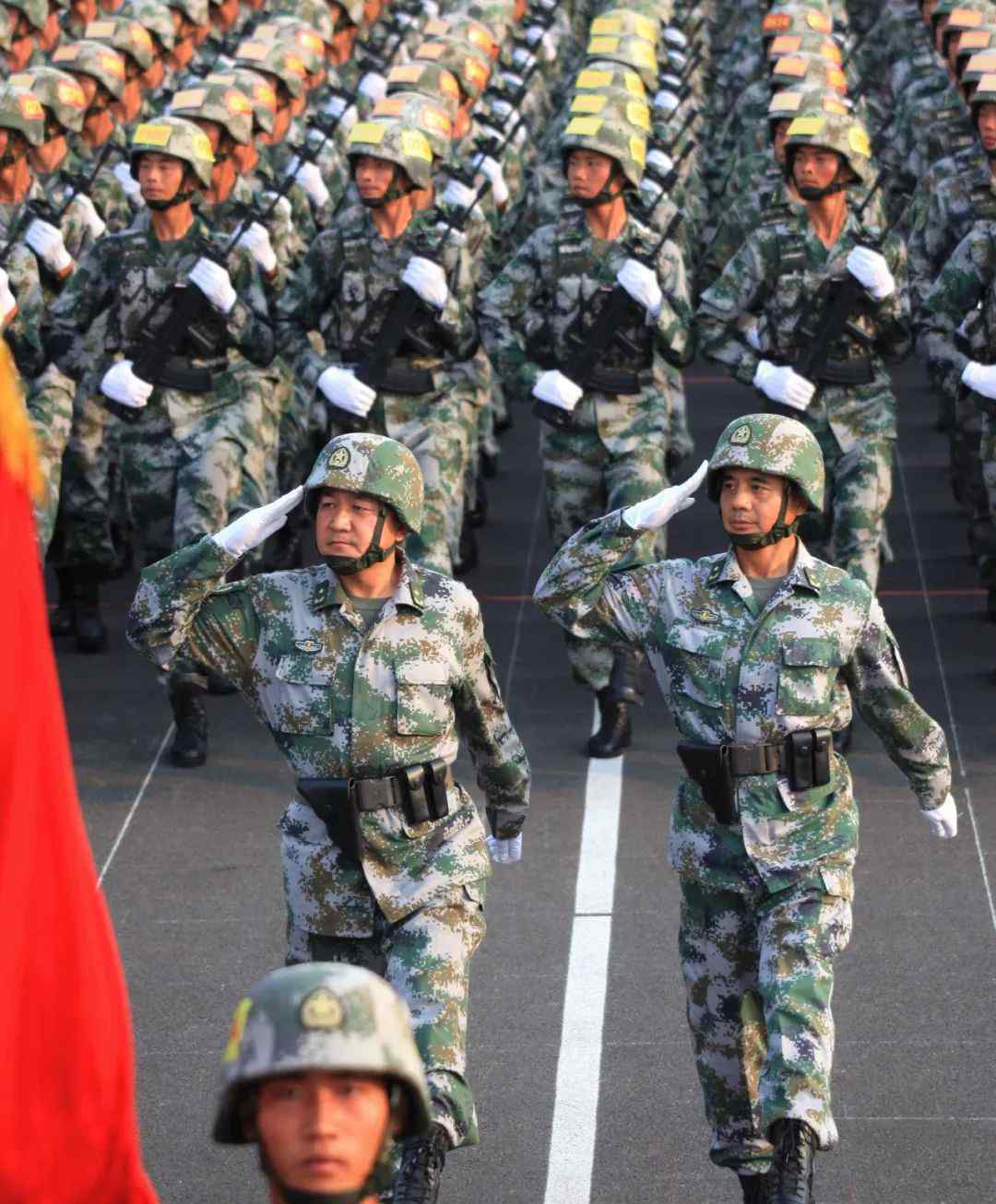 席栓柱将军简历 解放军重要改革之际，大阅兵领队高伟晋升中将