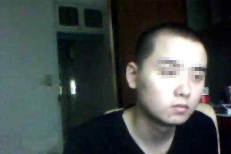 我家垃圾桶通古代 男子赌博“出老千”被拆穿，退12万元后当街杀人！曾发朋友圈“拜拜”