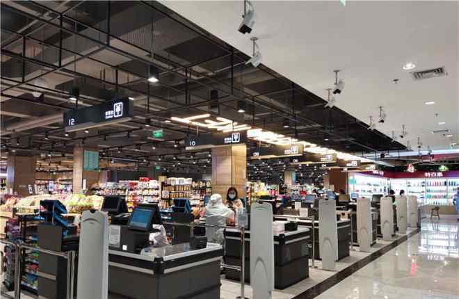 长葛生活网 2019中国好门店参评巡礼：长葛一峰生活广场