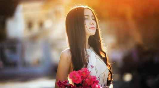属蛇人2021年桃花贵人 2021年属蛇男桃花运 65属蛇的男人桃花运好吗