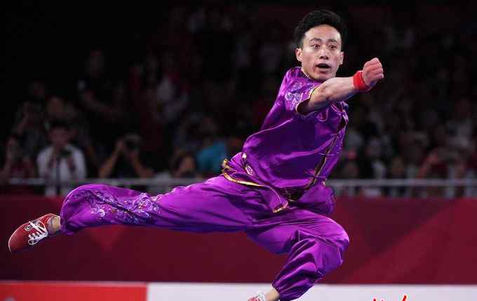 中国摘亚运首金 中国摘亚运首金：29岁老将孙培原获武术男子长拳冠军