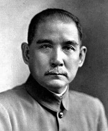 中山装的由来 中山装的历史演变