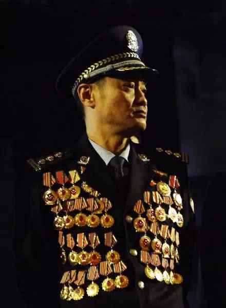 一等功是什么概念 和平年代，光一等功他就立了4次  这是什么概念？