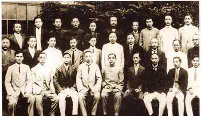 殷汝骊 两位深受孙中山先生器重的温州人：王统与黄实