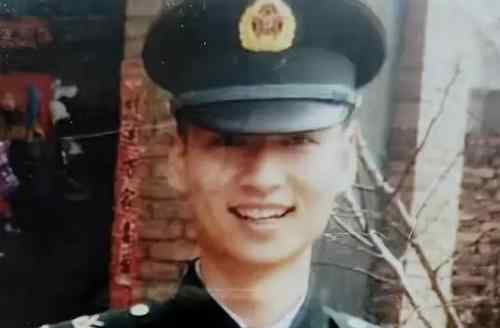 烈士母亲:想告诉儿子女友别等了 烈士母亲发声