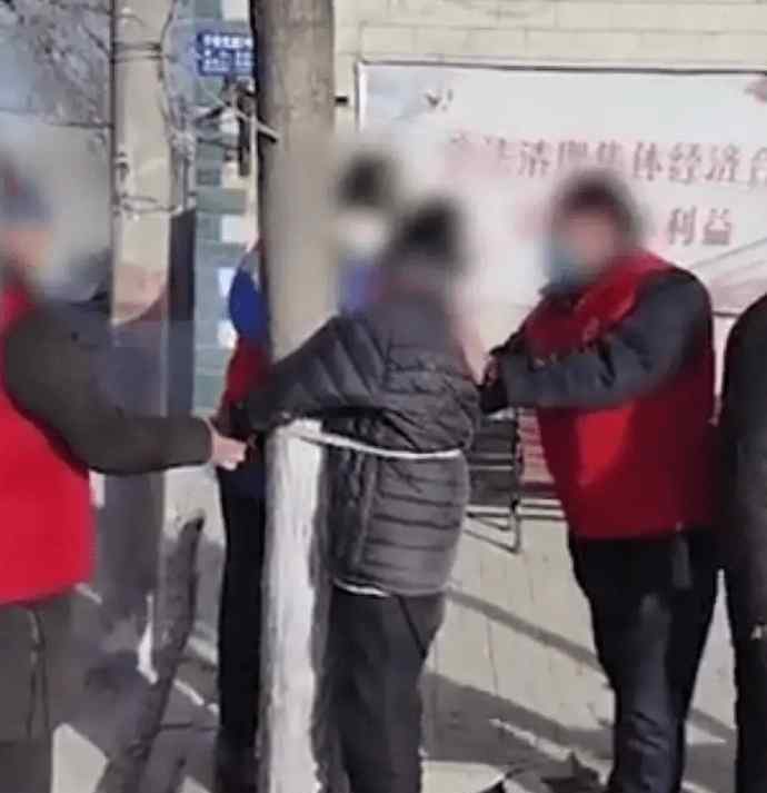 石家庄老人外出被绑树 村支书停职 具体事件详情是怎样的？