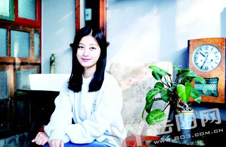 谁的青春不迷茫演员表 岳阳90后美女参演电影《谁的青春不迷茫》 六万人中脱颖而出