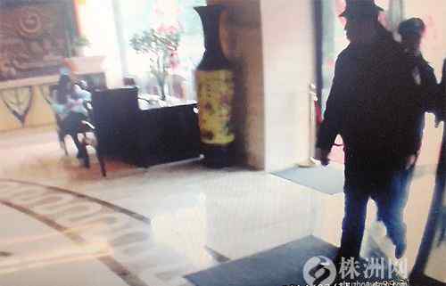 武汉长江大酒店桑拿 株洲突击扫黄:桑拿店老板称不同以往 准备转行