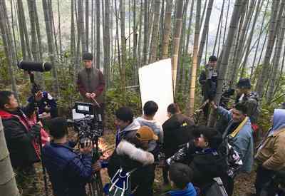 山子的一家电影 电影《纸山保卫战》泰顺开机 著名表演艺术家牛犇父子出演