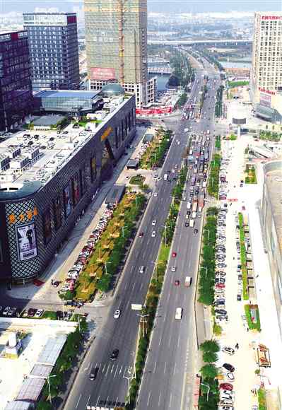 颜新 城市焕新颜新颜赢民心 市区道路综合整治加力加速推进