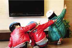 航母style走红 航母style走红 全民模仿“走你”pose/组图