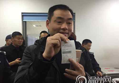 新能源车专用号牌新闻 “绿色”车牌来了！温州启用新能源汽车专用号牌