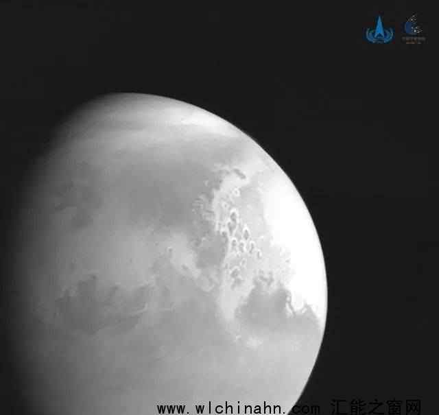 天问一号传回首幅火星图像 到底是怎么样子