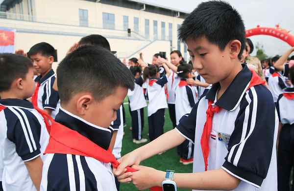 中方县教育局 中方县芙蓉学校:立德之花满“芙蓉”