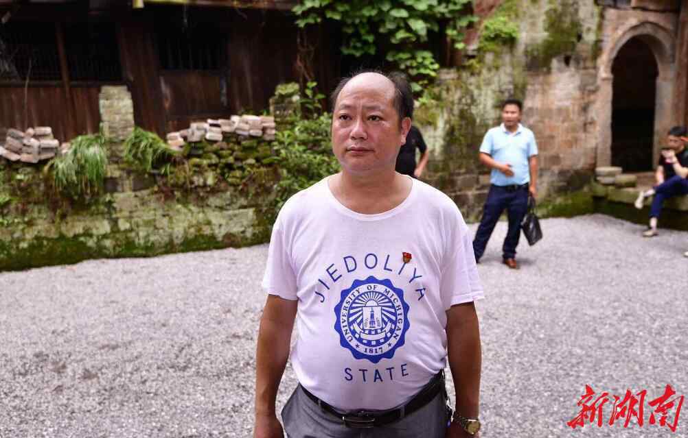 贺炳炎 再走长征路丨袁均尾：父亲亲眼看贺炳炎无麻醉壮士断臂