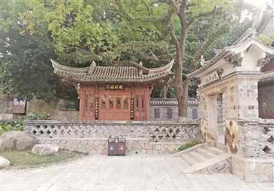 李叔同 百年师踪看今朝——写在弘一大师诞辰140周年之际