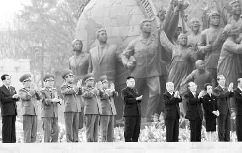 朝鲜发射火箭 朝鲜发射火箭 花费够1900万朝鲜人吃一年