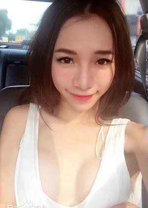 kiwebaby 台伪娘kiwebaby被批穿着暴露，直男男友不介意？文章配图
