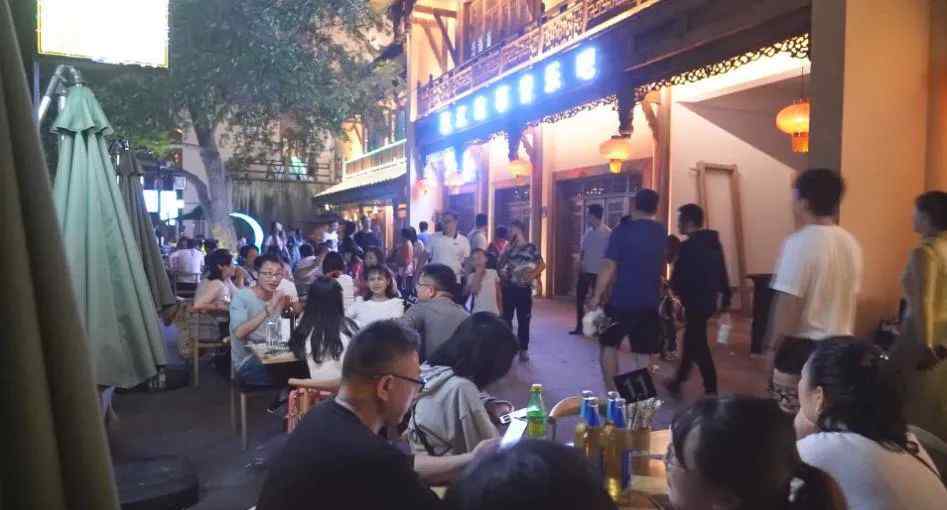 怀化洪江古商城 怀化洪江：沉浸式夜游“燃爆”洪江古商城