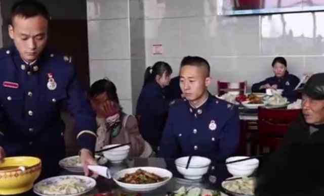 水饺吃出妈妈的味道