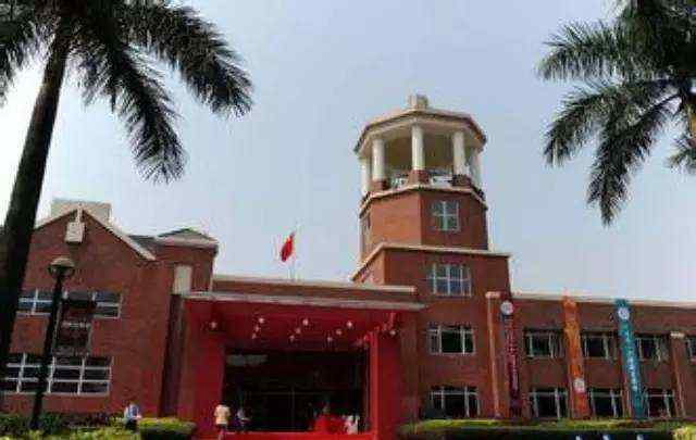 ulc 广州NCPA英东中学和ULC剑桥国际高中课程体系和招生要求