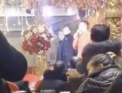 新娘父亲回应内衣不合身不让接亲 究竟是怎么一回事？背后的真相是什么？
