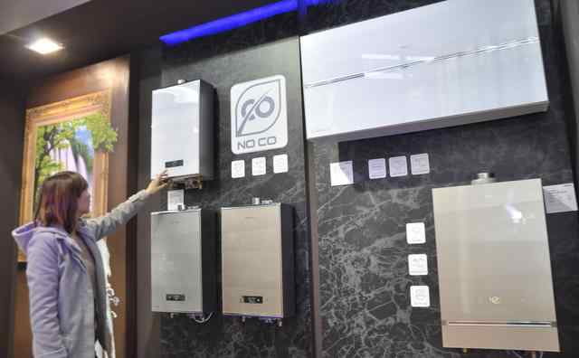 燃气热水器报价 燃气热水器怎么选？价格从几百到上万，有啥区别？比较一下就知道