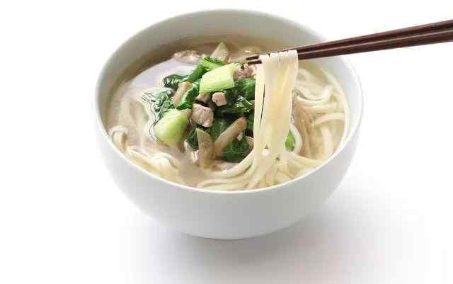 吃面条会胖吗 面条和米饭，吃哪个更容易胖？