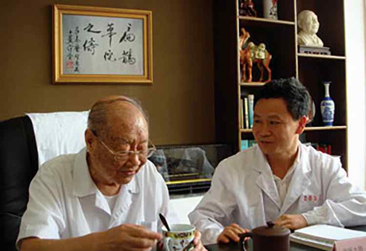 国医大师 名医来了|神仙手眼+菩萨心肠 国医大师的境界谁能比？