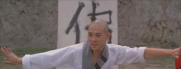 电影南北少林 八十年代李连杰出演《南北少林》后，少林功夫电影热渐渐褪去